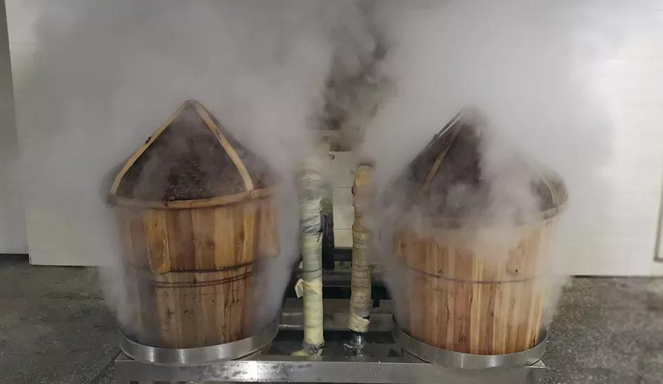 科技釀酒新趨勢(shì)，蒸汽發(fā)生器釀酒好幫手！發(fā)酵蒸餾都離不開它